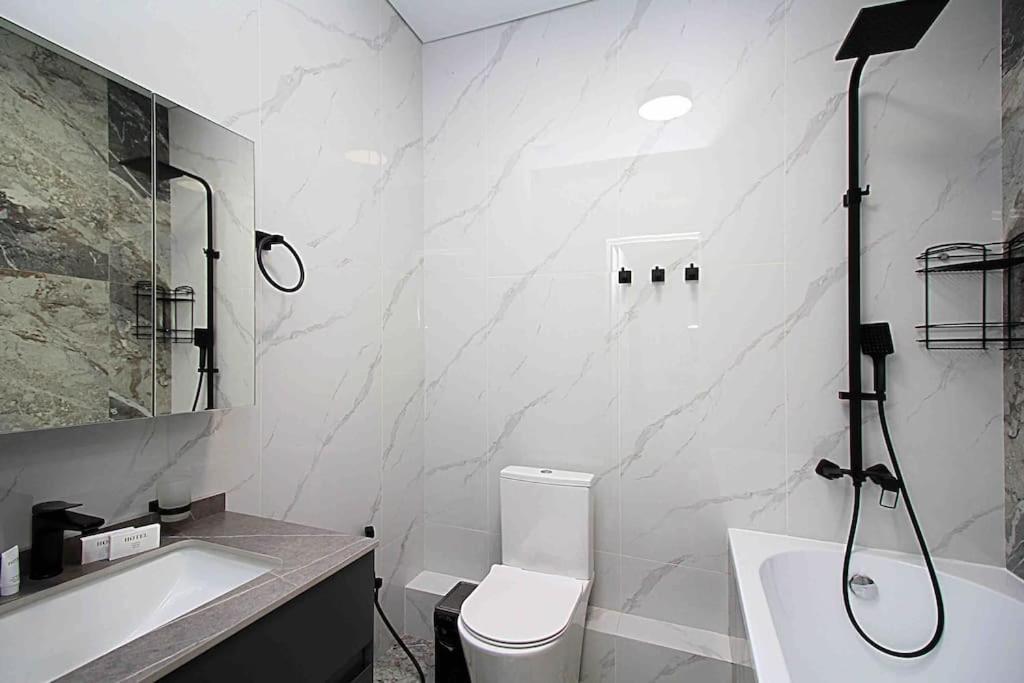 Orion Apartment *