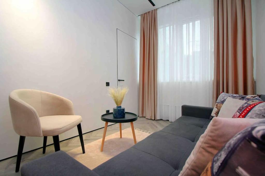 Apartment Orion